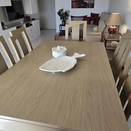 Prestige Flat By Holidays Apartment